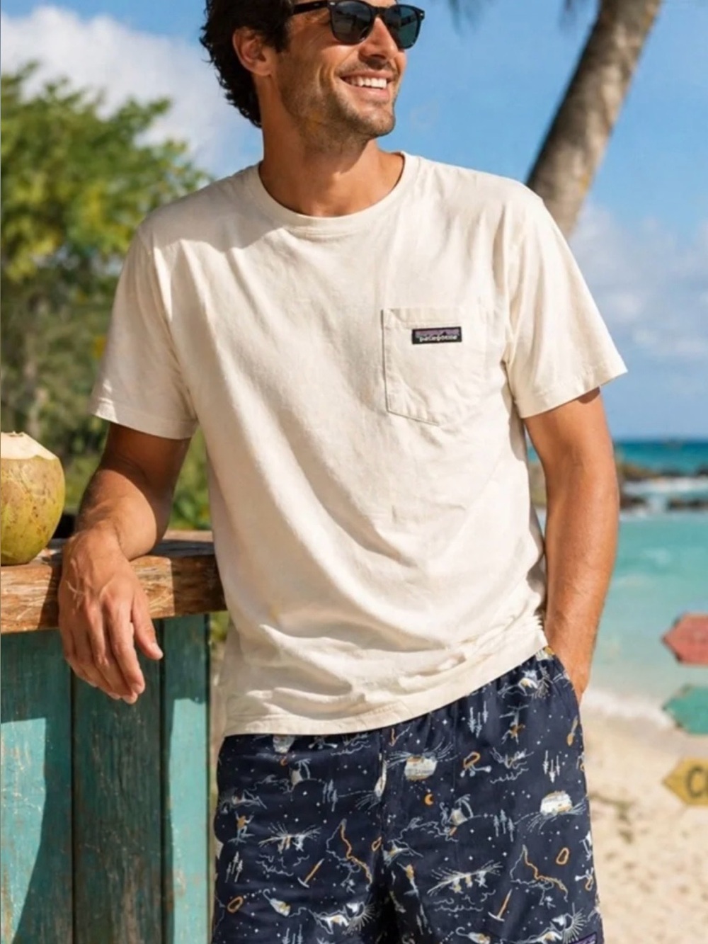 Mens Patagonia “Viva Los Fun Hogs” Swim Trunks with Outdoor Print - Size Small